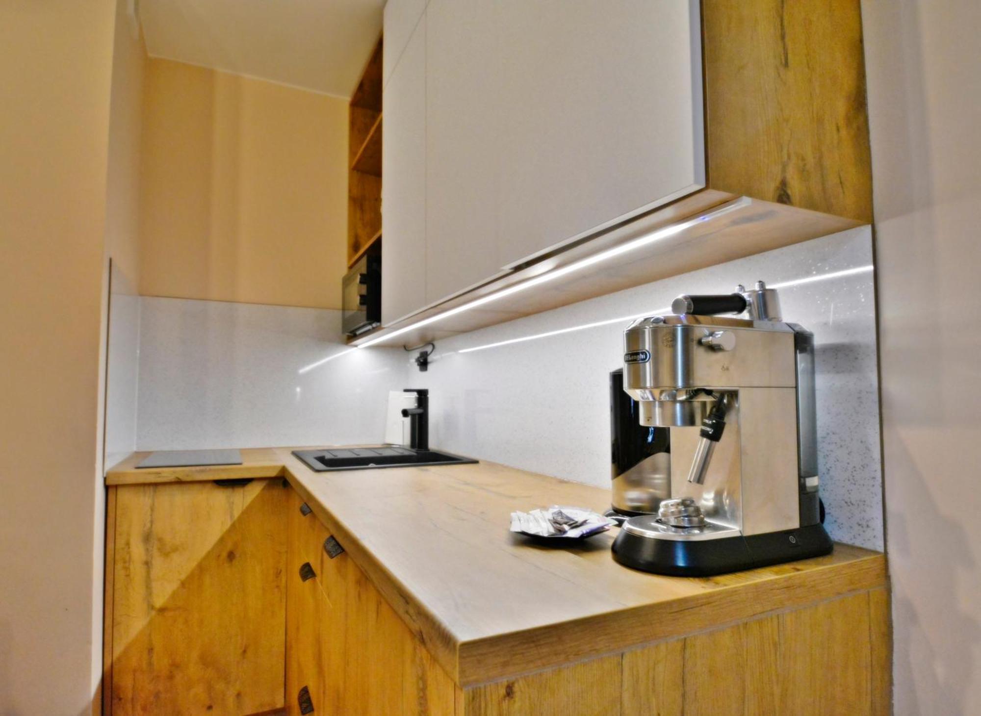 Apartamenty Bryza - Osiedle Zeromskiego 27 - Promenada Swinoujscie Luaran gambar